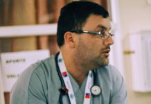 Colegio Médico Puerto Montt pide replantear autorizaciones para cultivo de salmones