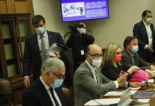 Diferencias en tipo de normas pone en duda respaldo oficialista a tercer retiro de fondos