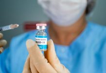 Ministro de Ciencias confirma que se continuará con el programa de vacunación de Astrazeneca