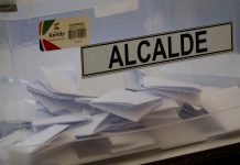 Tres candidatos a alcalde de Osorno votaron durante este sábado