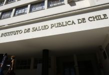 Instituto de Salud Pública resolverá la próxima semana uso de Pfizer en menores desde los 12 años