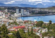 15% de la población de Puerto Montt-Puerto Varas vive en entornos con condiciones urbanas “críticas”