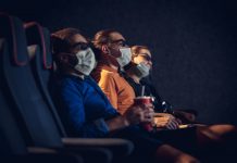 Distribuidoras de cine en Chile piden reapertura de las salas: “Existen protocolos que habilitan su correcto funcionamiento”