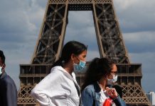 Francia suprime el uso de mascarillas obligatorias en zonas al aire libre y levanta el toque de queda
