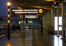 Variante Ómicron llegará a Chile si demuestra alta transmisión, aseguró infectólogo