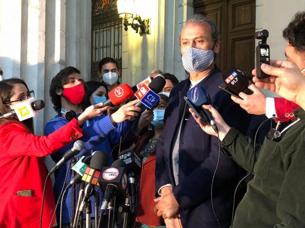 Gobernadores Regionales se reunieron con presidenta y vicepresidente de la convención constituyente