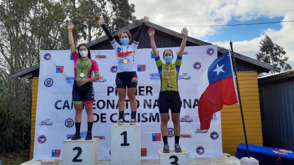 Ciclistas de todo el país participaron en el Primer Campeonato Nacional de Ruta Junior y Elite en Puerto Montt