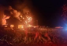 Dos personas murieron en voraz incendio en la comuna de Quellón