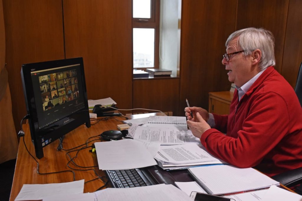 Intendente Carlos Geisse rindió su última cuenta al Consejo Regional de Los Lagos