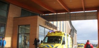 Una mujer muda sufrió grave agresión de su pareja y conviviente. Denunció el hecho escribiendo en papel lo sucedido