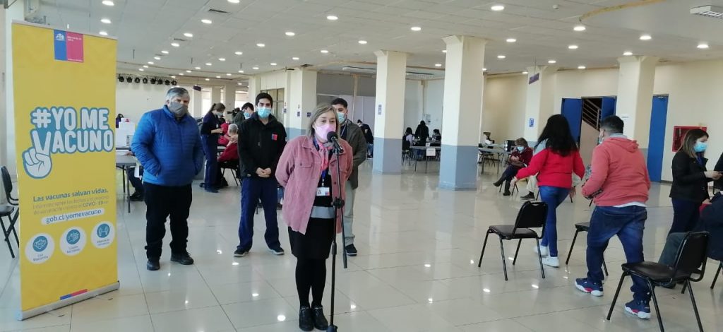Sin inconvenientes se inicia vacunación con dosis de refuerzo en La Región de Los Lagos