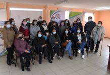 Emprendedoras de la Feria Ruta El Tepual reciben implementos por parte del Municipio