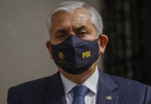 Fiscalía reformaliza a Ex Director General de la PDI por diversos delitos económicos