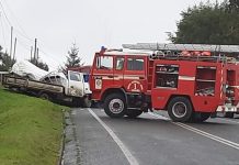Conductor de camión 3/4 murió tras colisionar con máquina de alto tonelaje en Chiloé