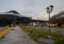 Chaitén retrocede a fase 3 del Plan Paso a Paso mientras que Puerto Octay avanza a fase 4