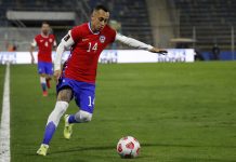 Universidad Católica hizo oficial el fichaje de Fabián Orellana