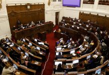 Cadem: Confianza en la Convención Constitucional cae al 43%, el nivel más bajo desde su funcionamiento