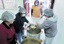 Ollas comunes de la región recibirán ayuda estatal para que den comida saludable