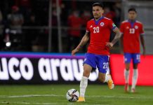 Charles Aránguiz sufrió una lesión de pantorrilla y preocupa a la Roja