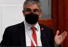 Mario Marcel dio positivo a COVID-19 y no asistirá a la reunión de Boric con su gabinete