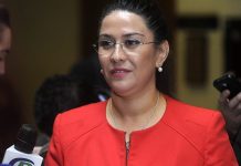 PS se desmarcó de los dichos de la diputada Jenny Álvarez sobre efectos de vacuna covid-19