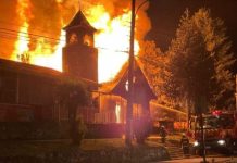 Iglesia San Sebastián de Curarrehue resultó totalmente destruida tras incendio
