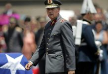 Milicogate: Ex comandante Izurieta se habría despojado “de todos sus bienes” antes de ser procesado