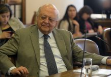 Ex ministro Viera-Gallo: Las regiones no pueden tener impuestos propios