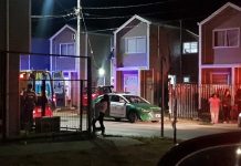 Un hombre fallece y sus dos hijos resultan heridos tras recibir disparos en su casa en Rahue Alto