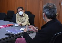 Futuro ministro de OOPP visitó a Gobernador Regional para aprontar trabajo del futuro gobierno