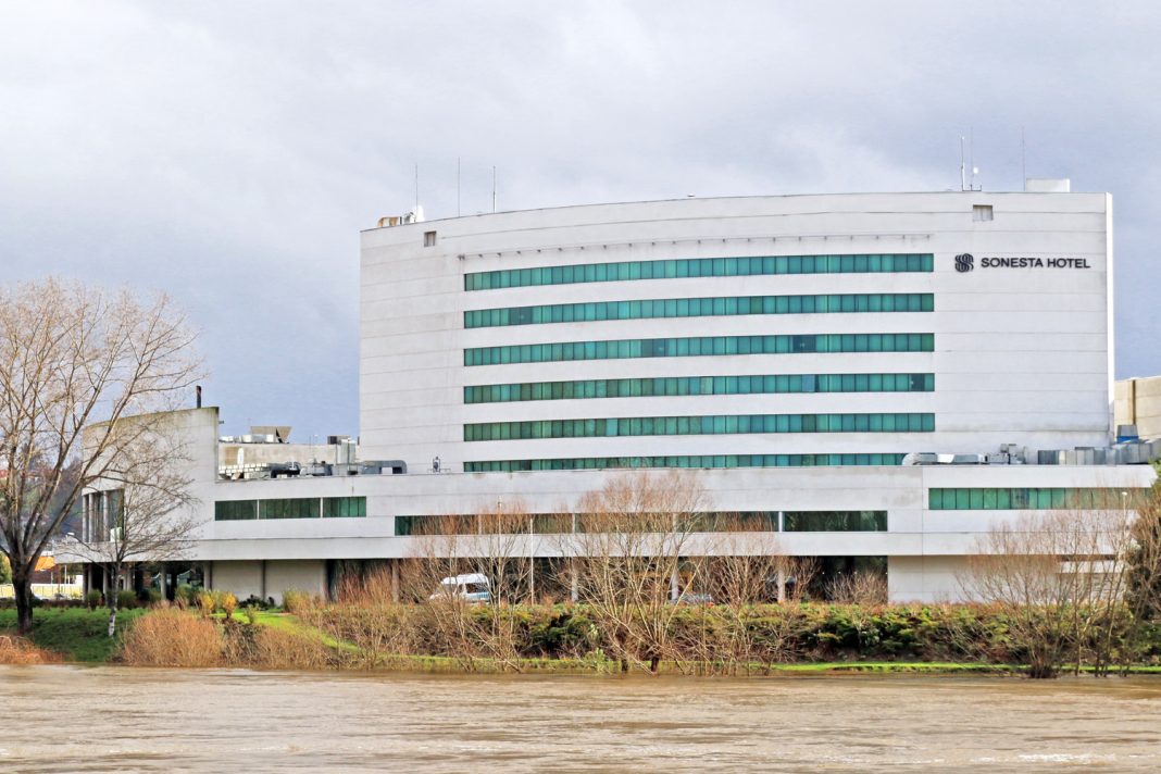 FACHADA-Sonesta-Hotel-Osorno