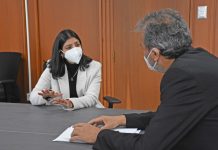 Descentralización será prioridad para gobernador y futura delegada, dijeron tras primera reunión