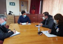 Marea roja: Municipio de Calbuco prepara querella por muerte de menor