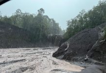 Intenso temporal de viento y lluvia mantiene en alerta a organismos de emergencia