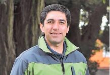 Internan de urgencia al diputado Héctor Barría en el Hospital de Osorno