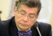 Decano Luis Riveros: La propuesta es insatisfactoria y propone un plebiscito si gana el rechazo