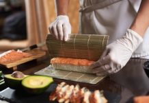 Capacitan a gastronómicos de Osorno por Normativa Sanitaria en Restaurantes