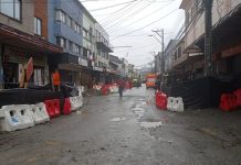 Puerto Montt: Día clave en obras de calle Varas. Si no se pagan sueldos de trabajadores, municipio pedirá liquidación de contrato
