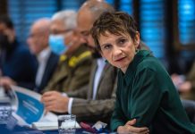 Ministra Tohá anuncia querella del Gobierno por carabinero baleado en Victoria