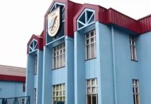 Estudiantes del Liceo Industrial se reunirán con alcalde para plantear demandas tras manifestación