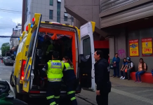Apuñalan a guardia de seguridad de supermercado en el centro de Osorno