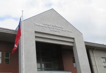 Cuatro sujetos quedaron en prisión preventiva tras millonario asalto a salida de banco en Castro