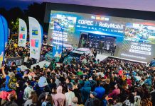 RallyMobil tuvo su largada protocolar desde el Parque Chuyaca Créditos: Carlos Vargas