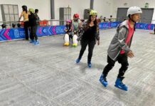 Pista de patinaje sobre hielo de Osorno abrió sus puertas tras cuatro años de su inauguración