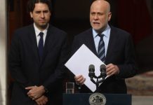 Cadem: 51% está de acuerdo con que la nueva Constitución sea redactada por 50 constituyentes electos y 24 expertos