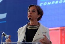 Ex ministra Hutt: El plebiscito de entrada se discutió, pero hay consenso por una nueva Constitución