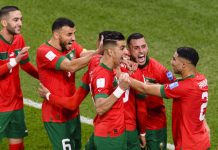 Marruecos resistió la arremetida de Portugal y abrochó un triunfo que los metió en semifinales