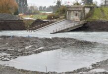 Concejo Municipal de Osorno definirá hoy acciones contra exalcalde Bertín por caso de extracción de áridos