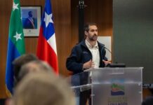 Ministro de Economía estima baja en el precio de las carnes blancas por aumento de stock tras casos de gripe aviar