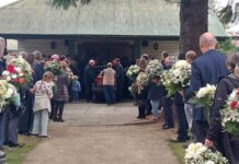 Emocionante último adiós a director de Sago A.G, Gerardo Hevia Hott, en el Cementerio Alemán de Osorno en compañía de familia y amigos